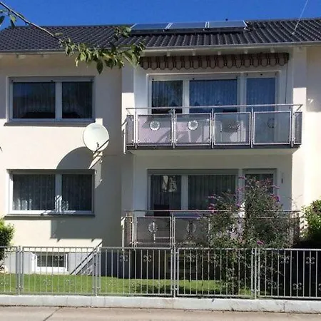 Ferienwohnung Kirschner * 卡尔斯费尔德